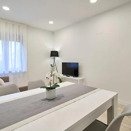 Aparthotel Inés Luna