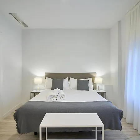 Inés Luna 4*