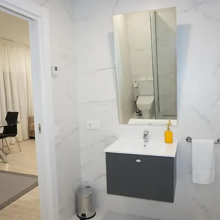 Ines Luna Lejlighedshotel 4*