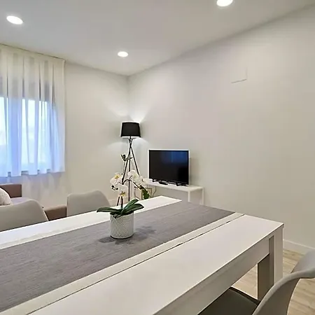 Aparthotel Inés Luna