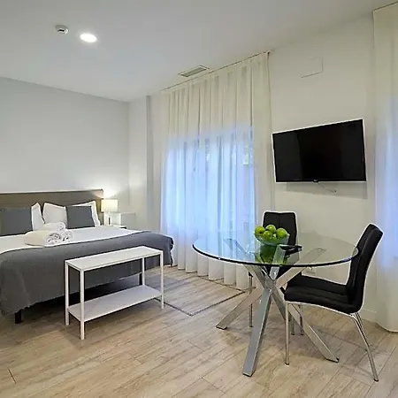 Aparthotel Inés Luna