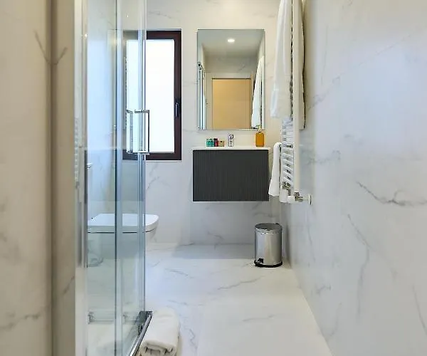 Ines Luna 公寓式酒店