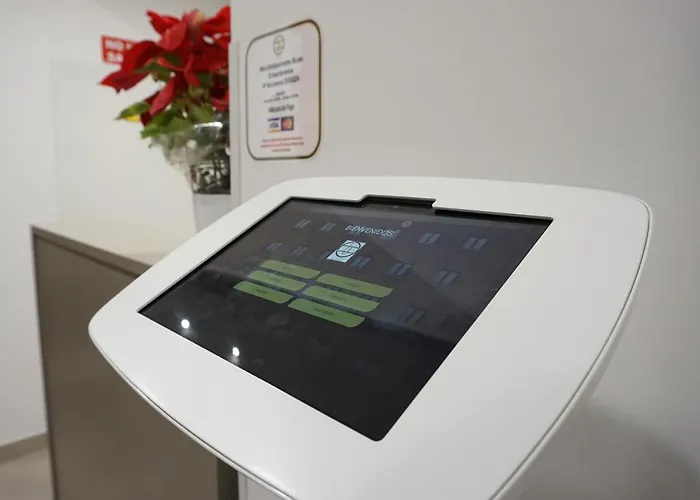 Aparthotel Ines Luna 4*