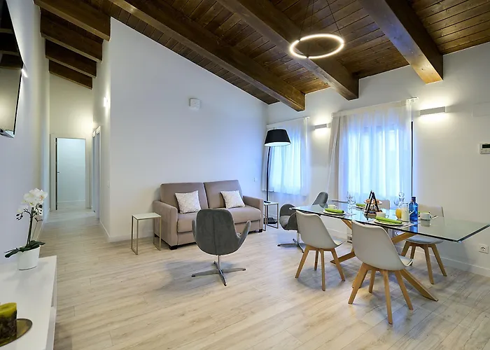 Ines Luna Aparthotel 4*